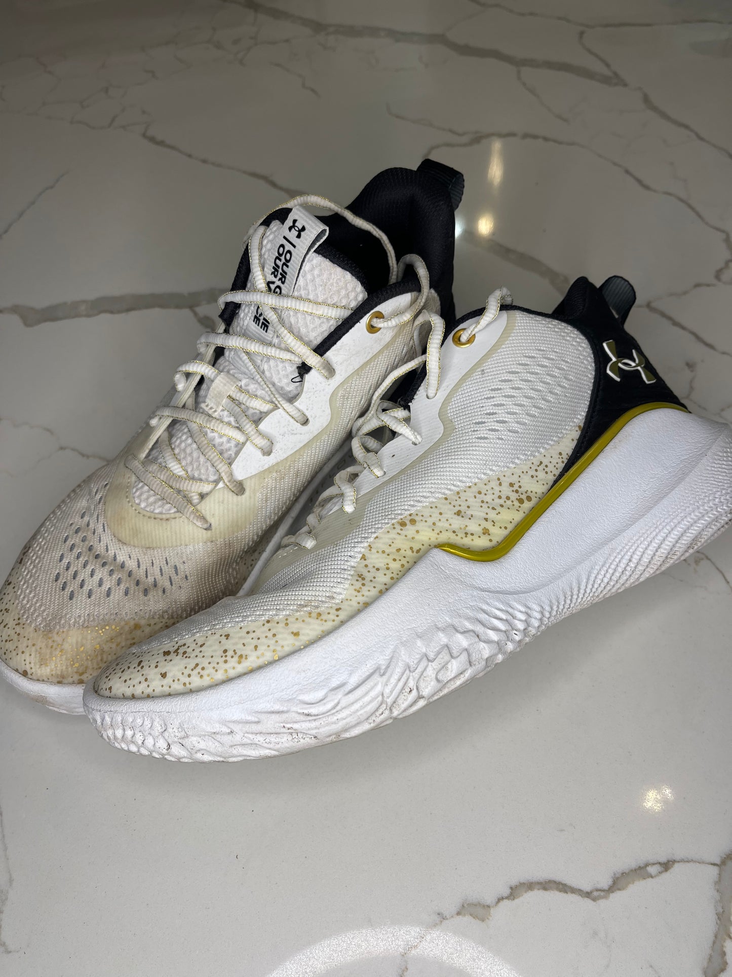 Shoes - Gold/White/Black