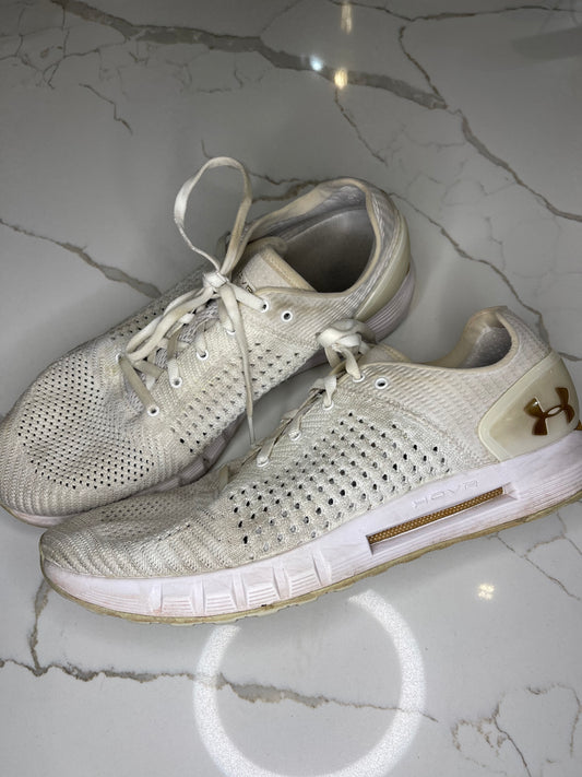 Shoes - White Running